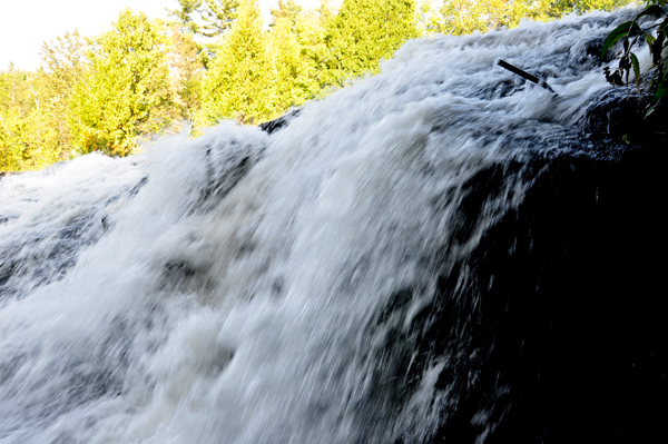 close-up view of the main section of Bond Falls